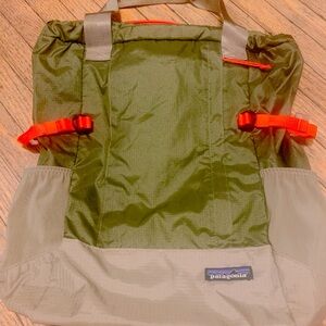 Patagonia backpack Lightweight Travel Tote Pack